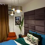 Le Petit Carlthon Apartamento *