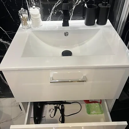 Apartman Le Petit Carlthon Cannes